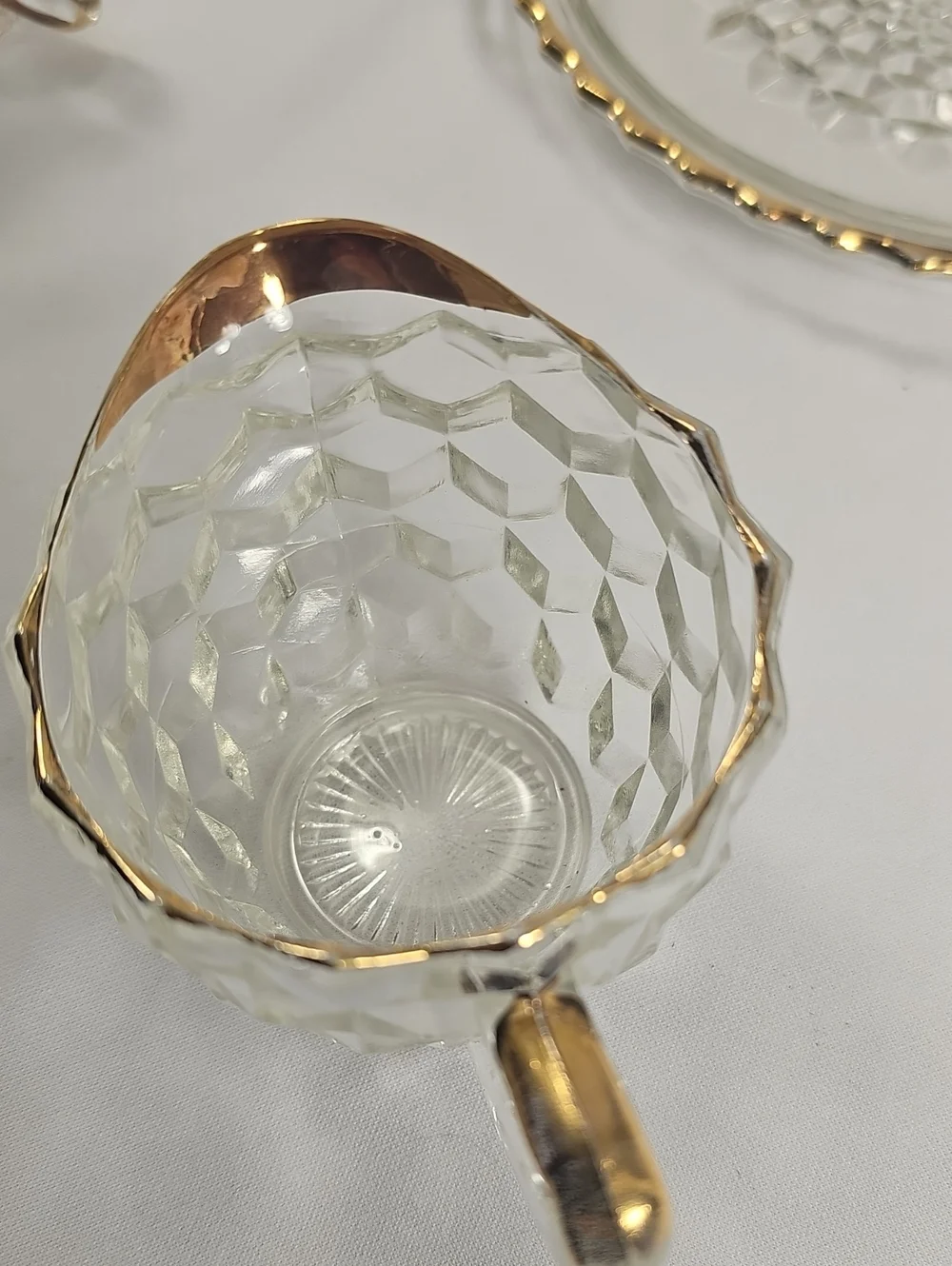 Jeannette Glass elegant vintage